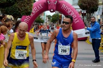 El teldense Saúl Castro gana con autoridad la XXX Carrera Popular Paco Artiles (Foto Francisco Javier Santana y TA)